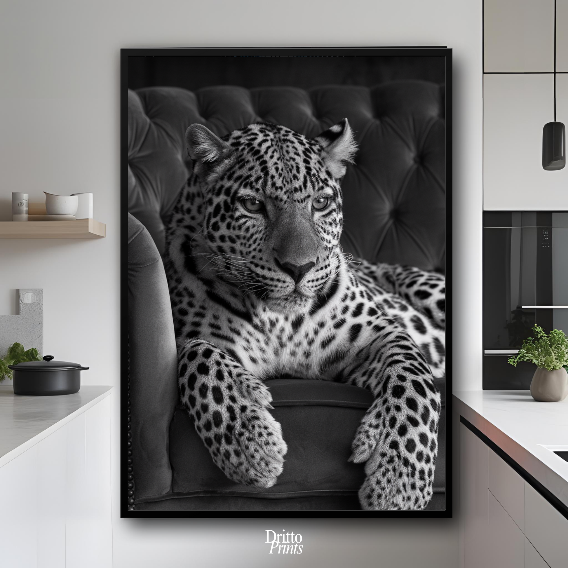 (FD8) The Silent Leopard - Framed matte paper poster