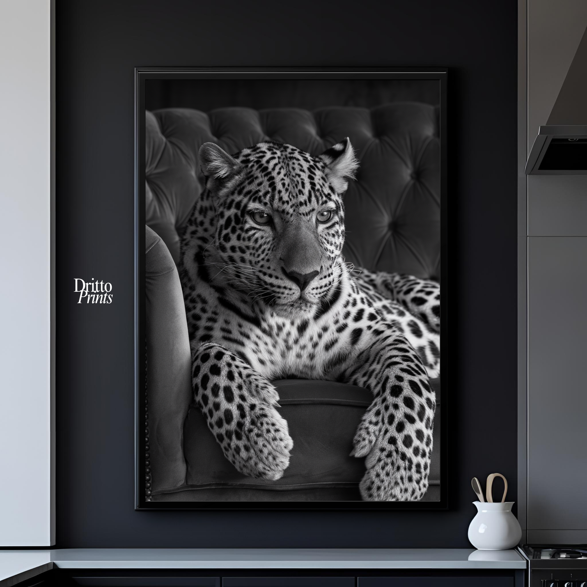 (FD8) The Silent Leopard - Framed matte paper poster