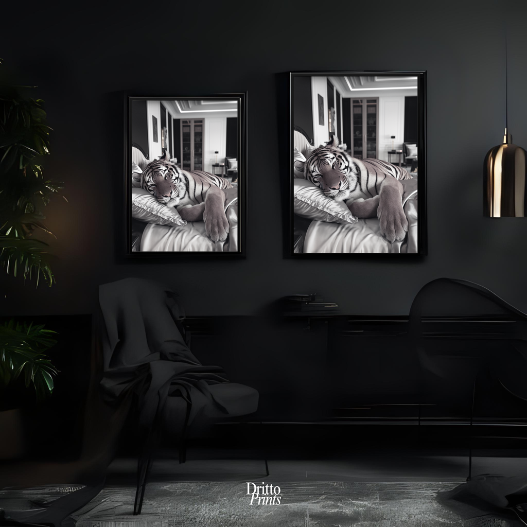 (FD4) The Resting King - Framed matte paper poster