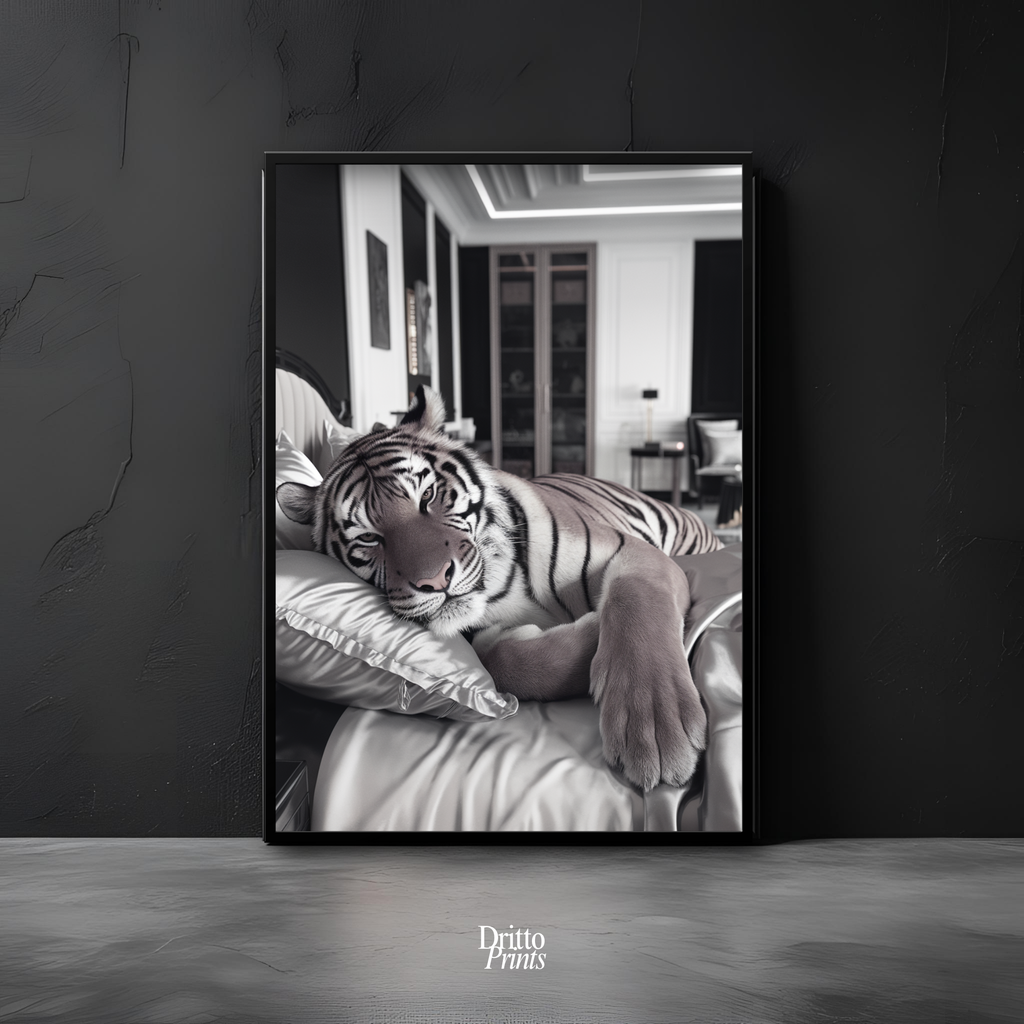(FD4) The Resting King - Framed matte paper poster