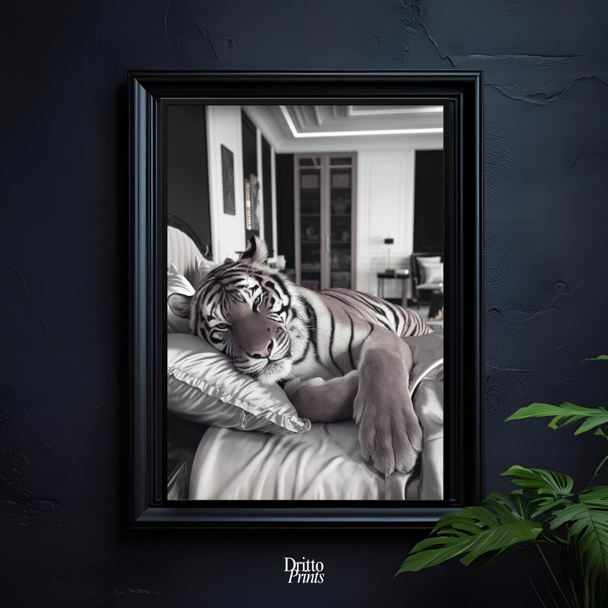 (FD4) The Resting King - Framed matte paper poster